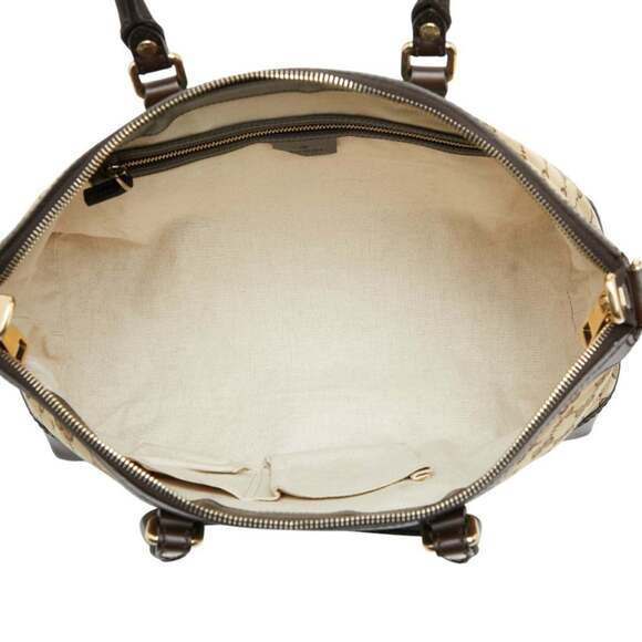 GUCCI Authentic Cream Leather Shoulder Bag - Picture 8 of 10